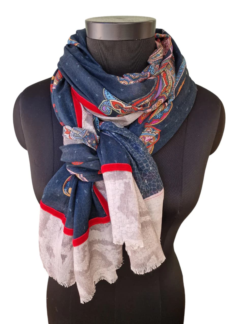 LARGE SUMMER SHAWL IN SILK AND COTTON WITH A CLASSIC CASHMERE PATTERN