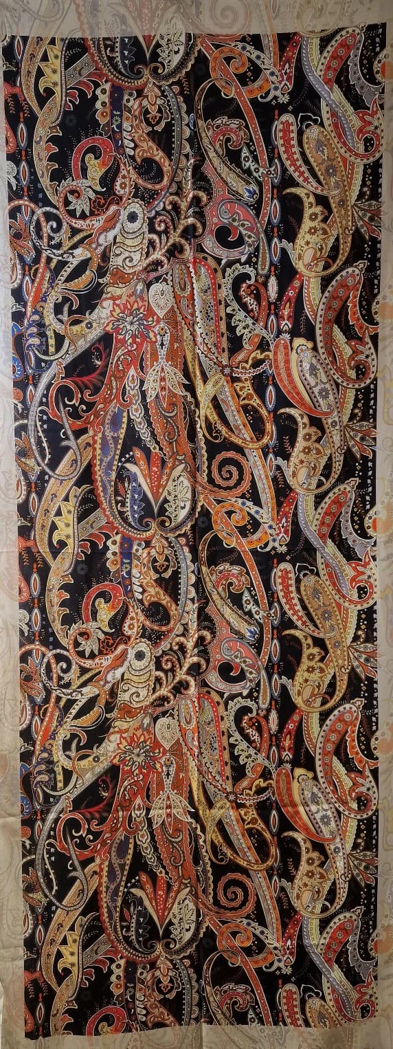ELEGANT SILK SHAWL