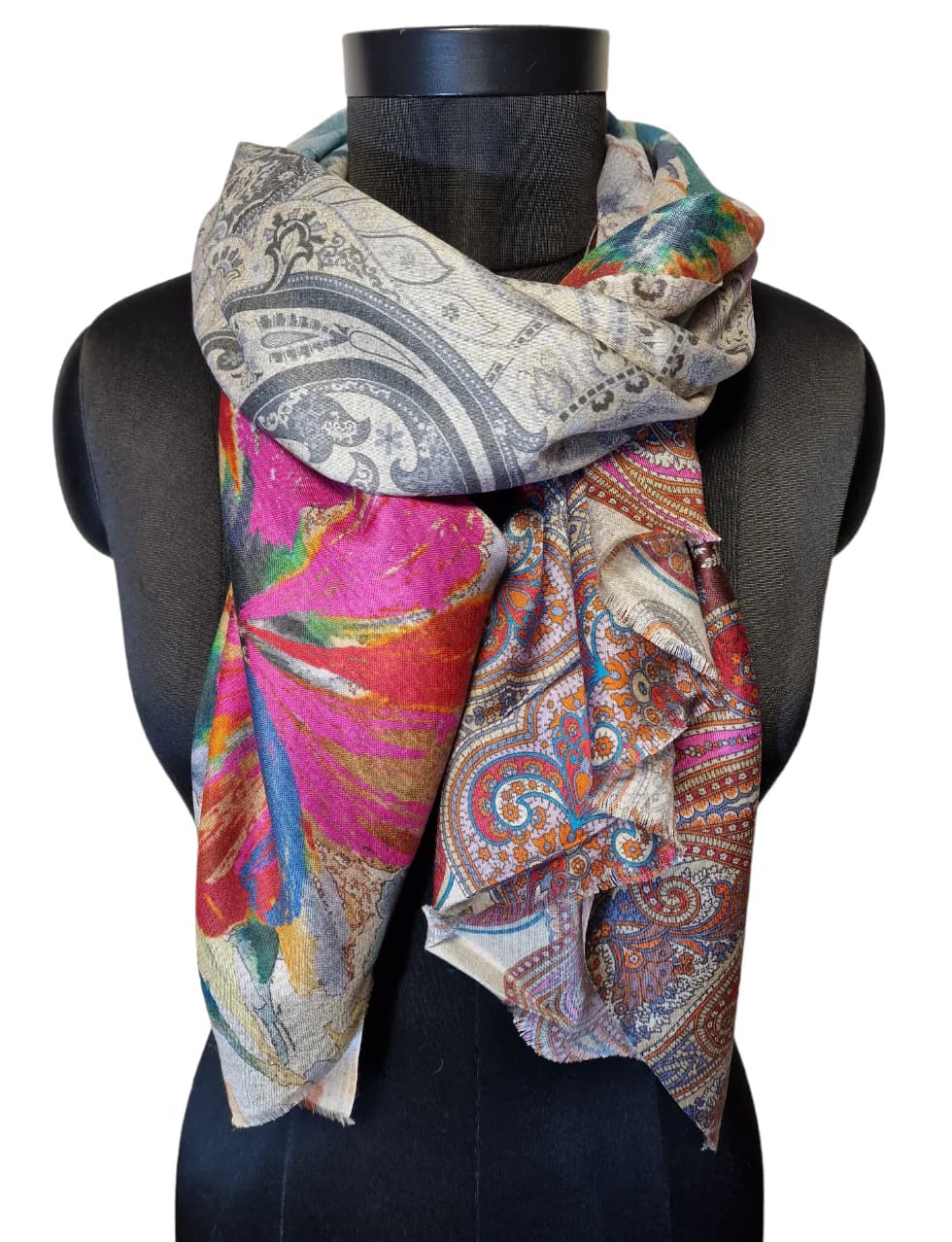 ARTISTIC SILK SCARF IN BEAUTIFUL COLORS