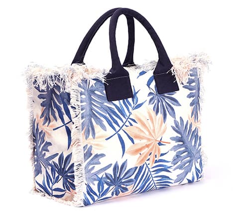 MAPLE LEAF PRINT BEACH BAG