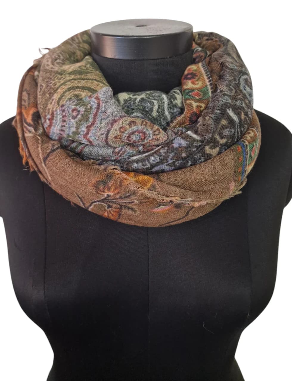 LARGE SHAWL IN AUTUMN COLORS IN PURE WOOL
