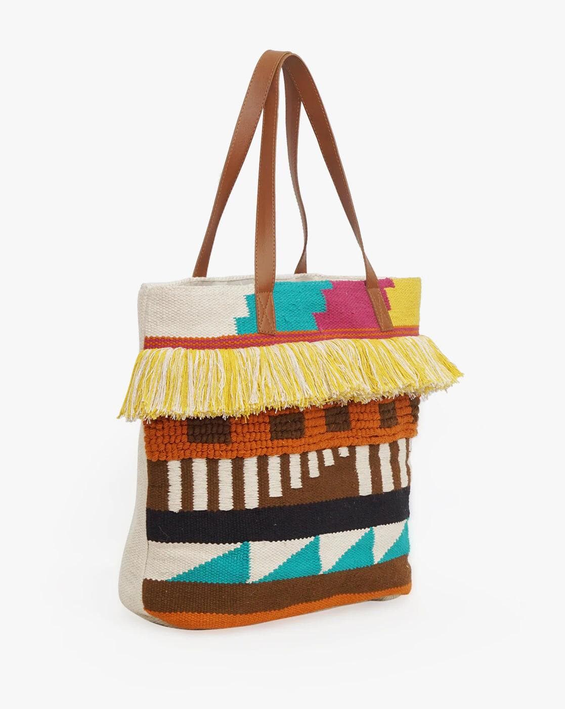 GEOMETRIC WOVEN TOTE BAG