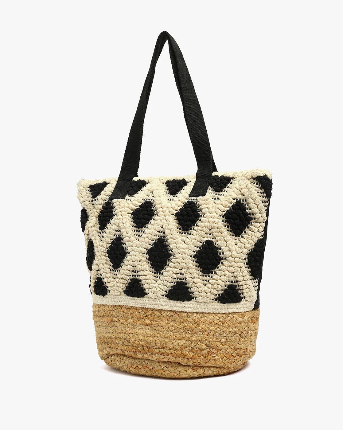 GEOMETRIC PATTERNED KNIT TOTE BAG
