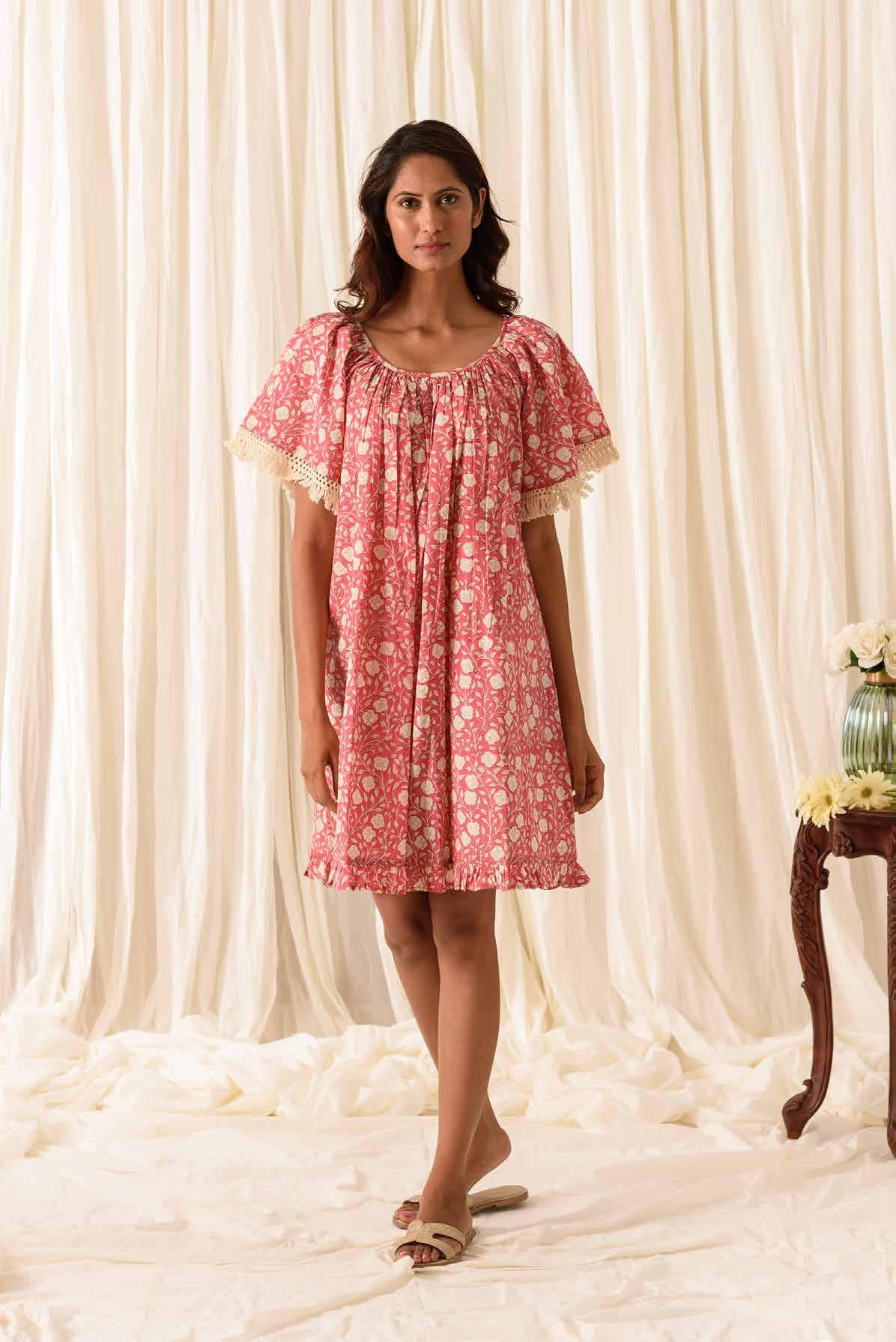 SHORT PRINTED DRESS WITH FRINGE SLEEVES