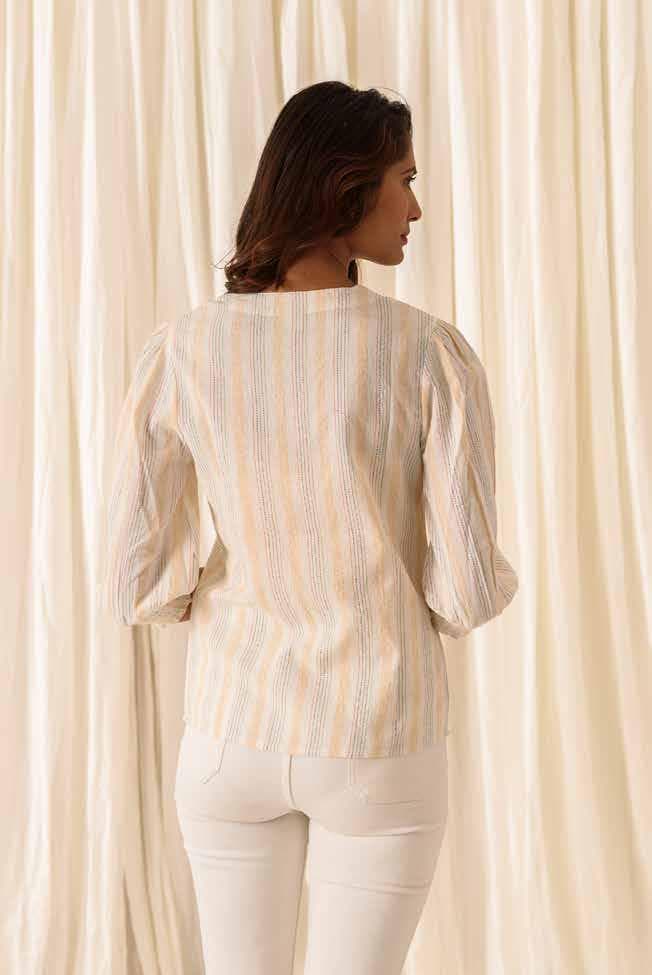 SIMPLE ELEGANT PRINTED TOP