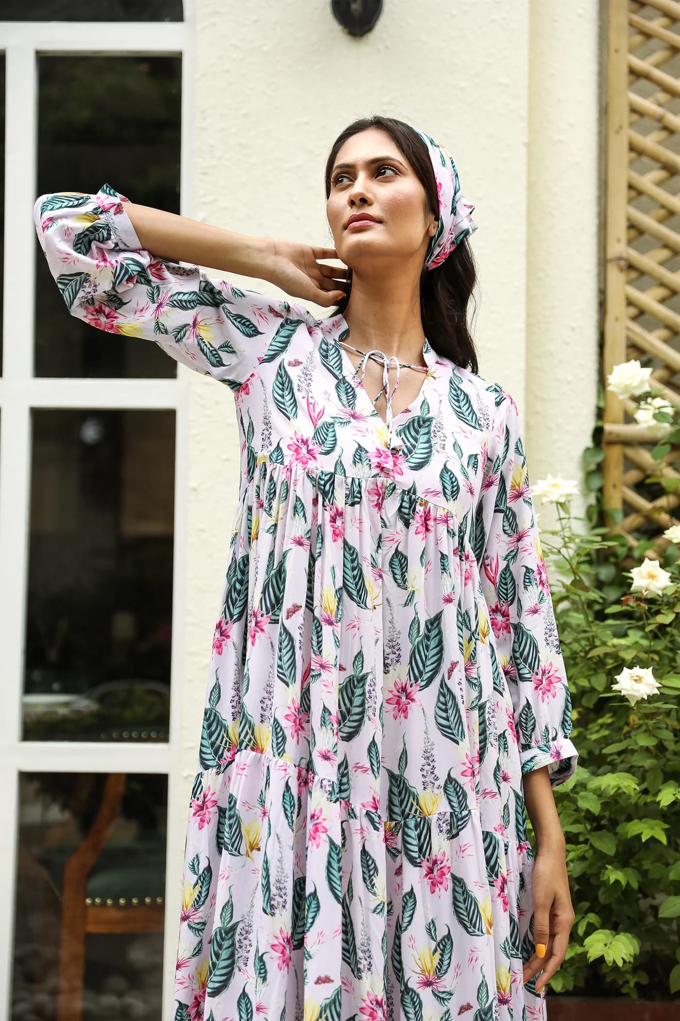 LEAF PRINT V NECK FLARED WRAP  DRESS