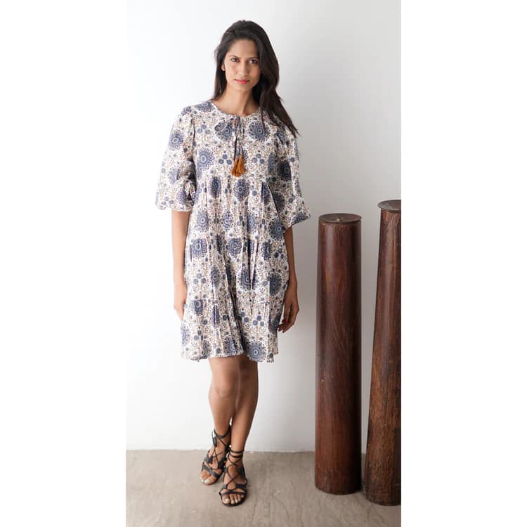 WHITE FLORAL PRINTED BOHO SUMMER BEACH MINI DRESS