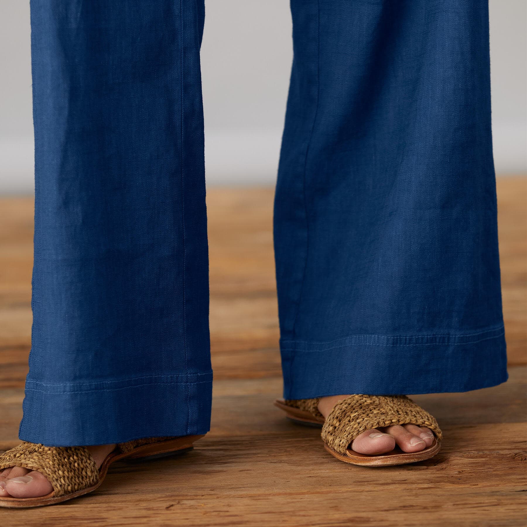 NAVY WIDE LEG COTTON PANT