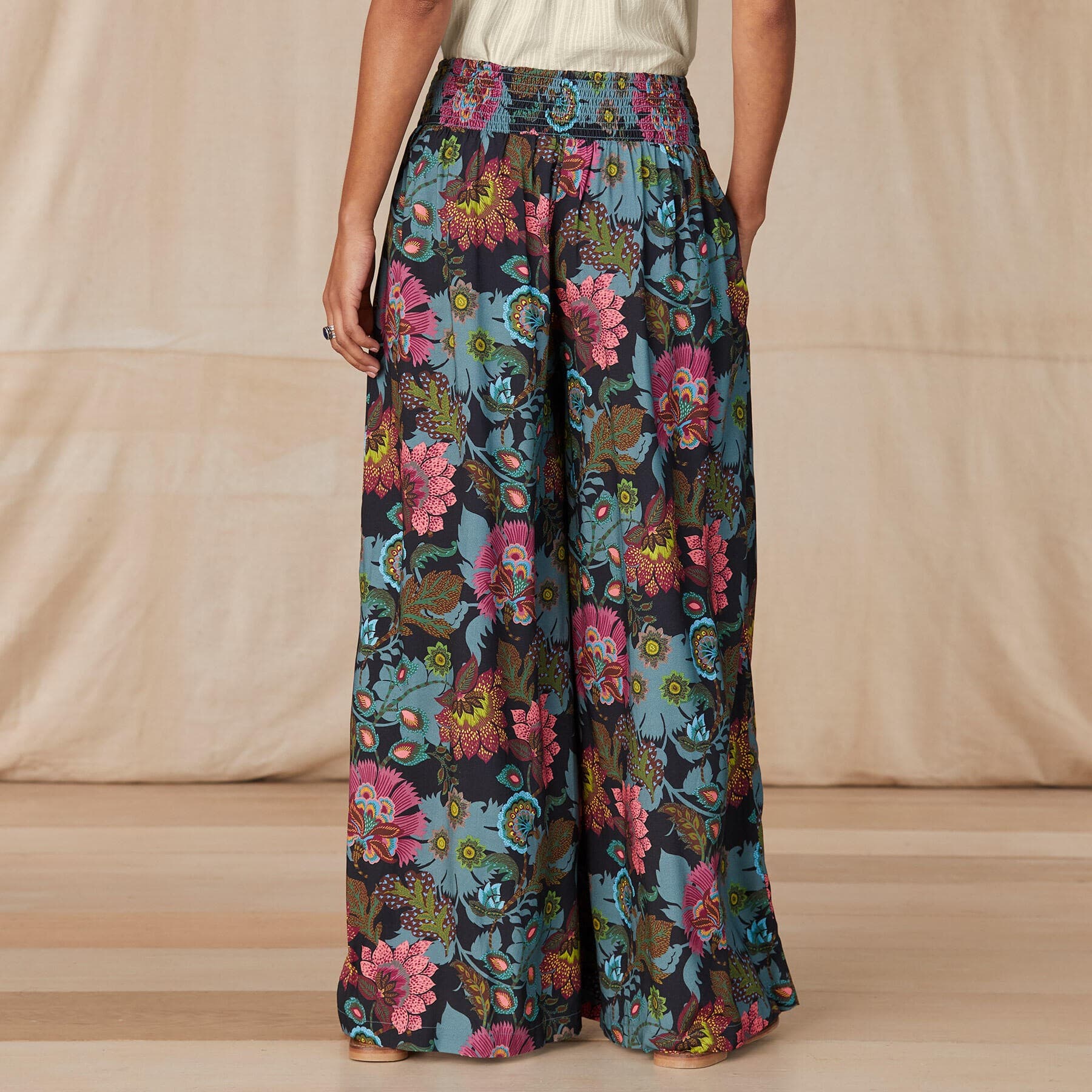 MULTI FLORAL VISCOSE PANT