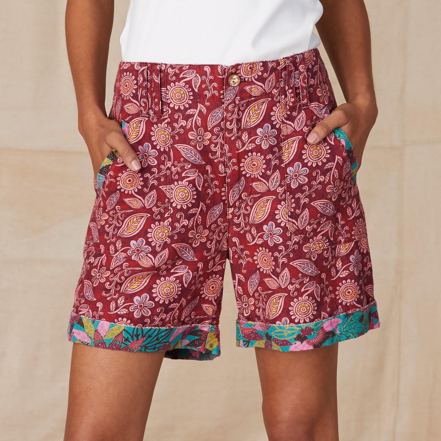 BERRY FLORAL SHORT