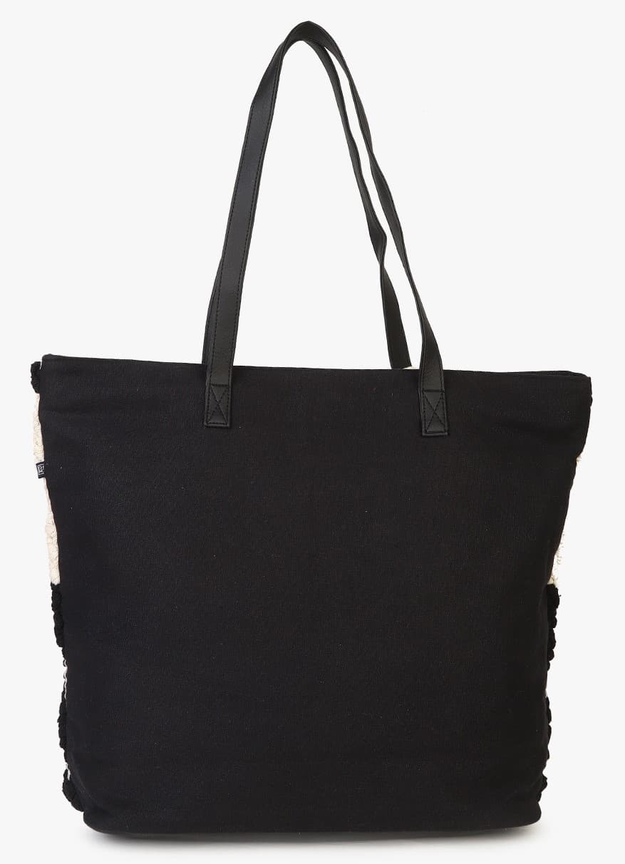 WHITE  AND BLACK HAND WOVEN TOTE