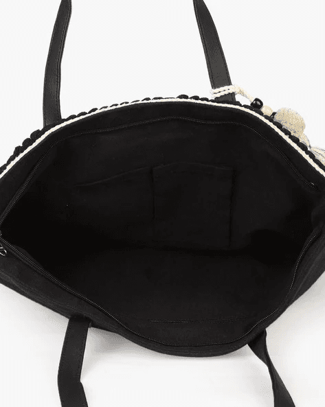 WHITE  AND BLACK HAND WOVEN TOTE