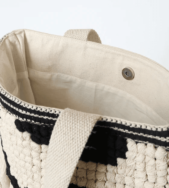 BLACK AND WHITE HAND WOVEN TOTE