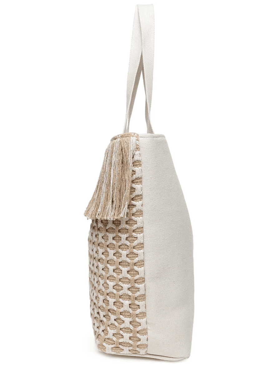 BEIGE AND WHITE WOVEN TOTE BAG