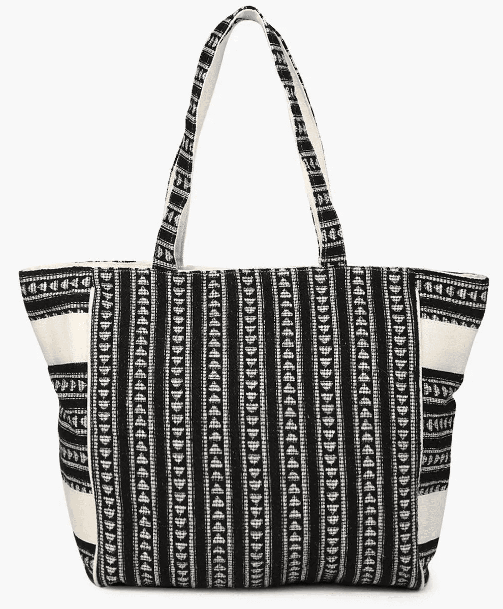 BLACK AND WHITE TOTE BAG WITH TASSESL