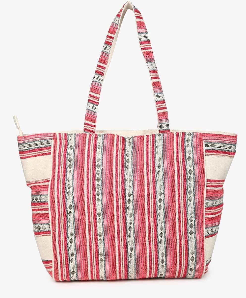 RED AND WHITE TOTE BAG WITH TASSESL