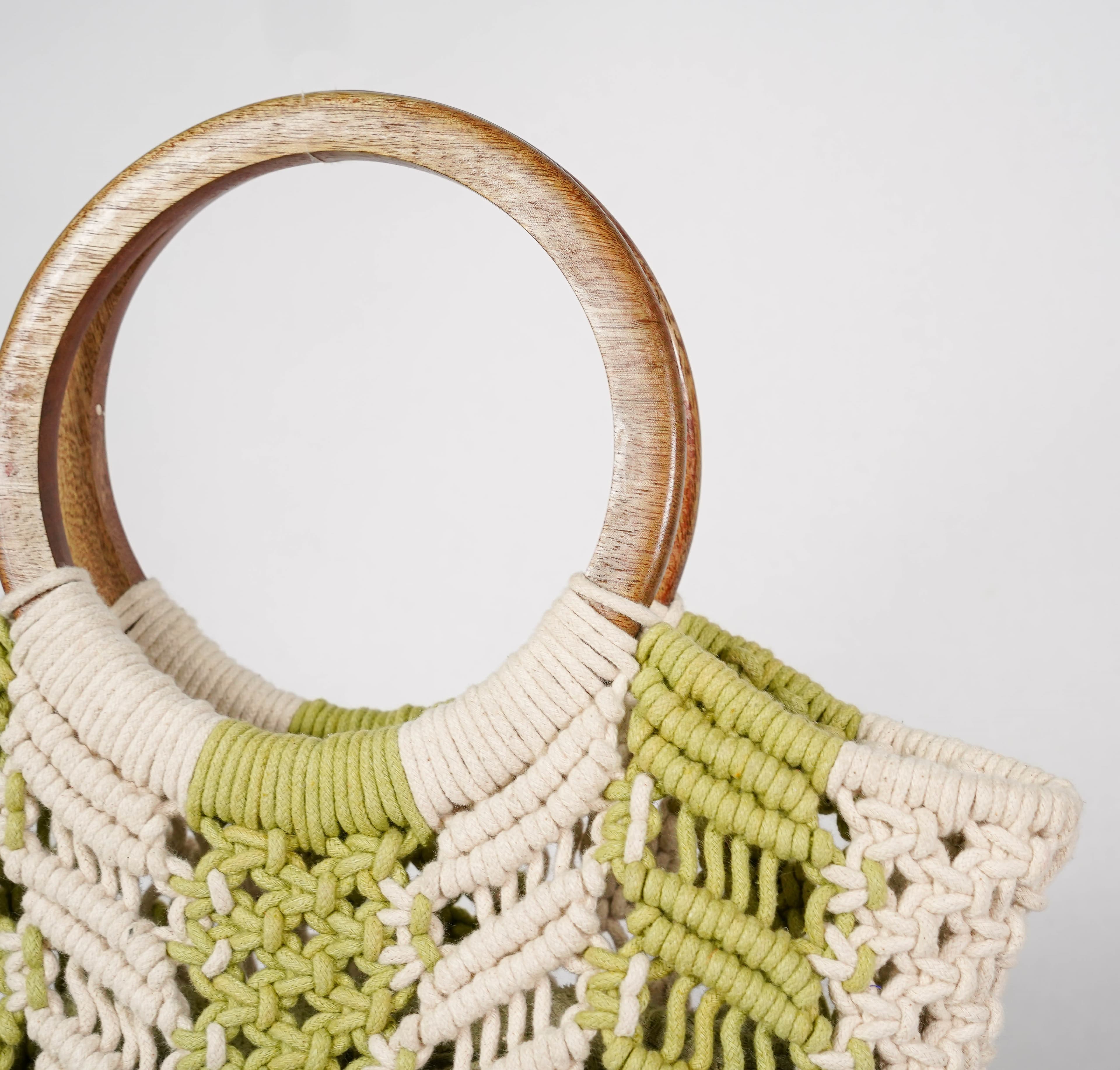 WHITE AND GREEN MACRAME HANDBAG