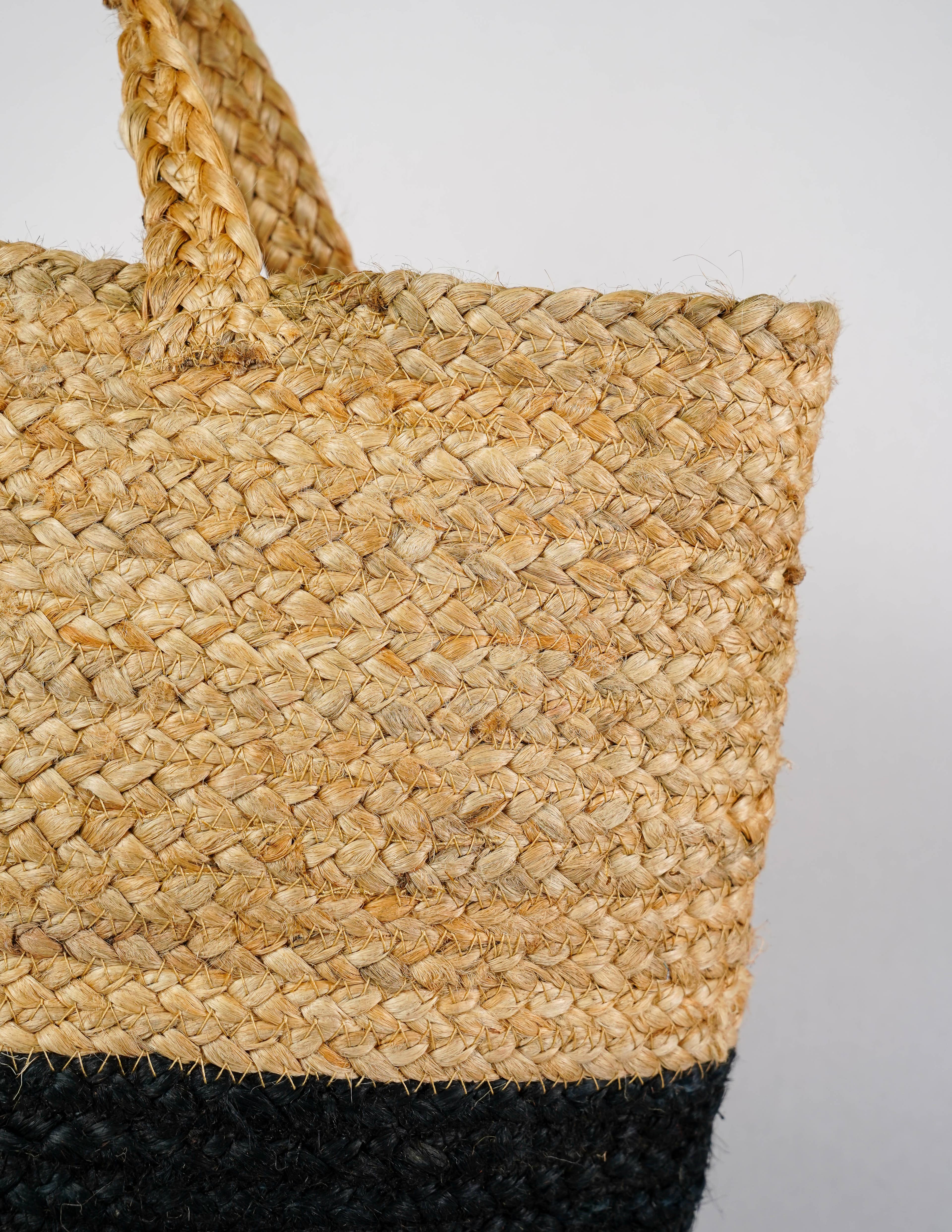 NATRUAL AND BLACK BRAIDED JUTE TOTE BAG