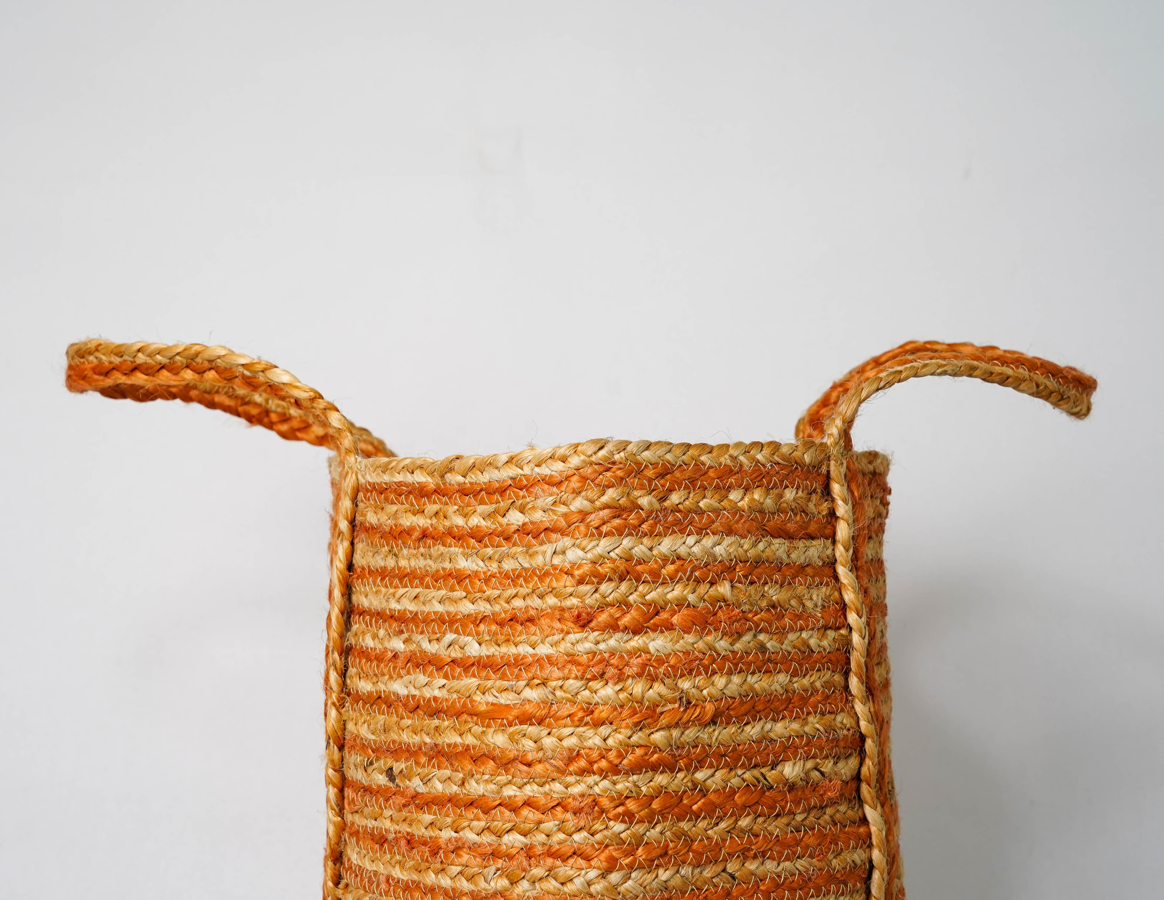 ORANGE AND NATURAL JUTE BRAIDED TOTE BAG