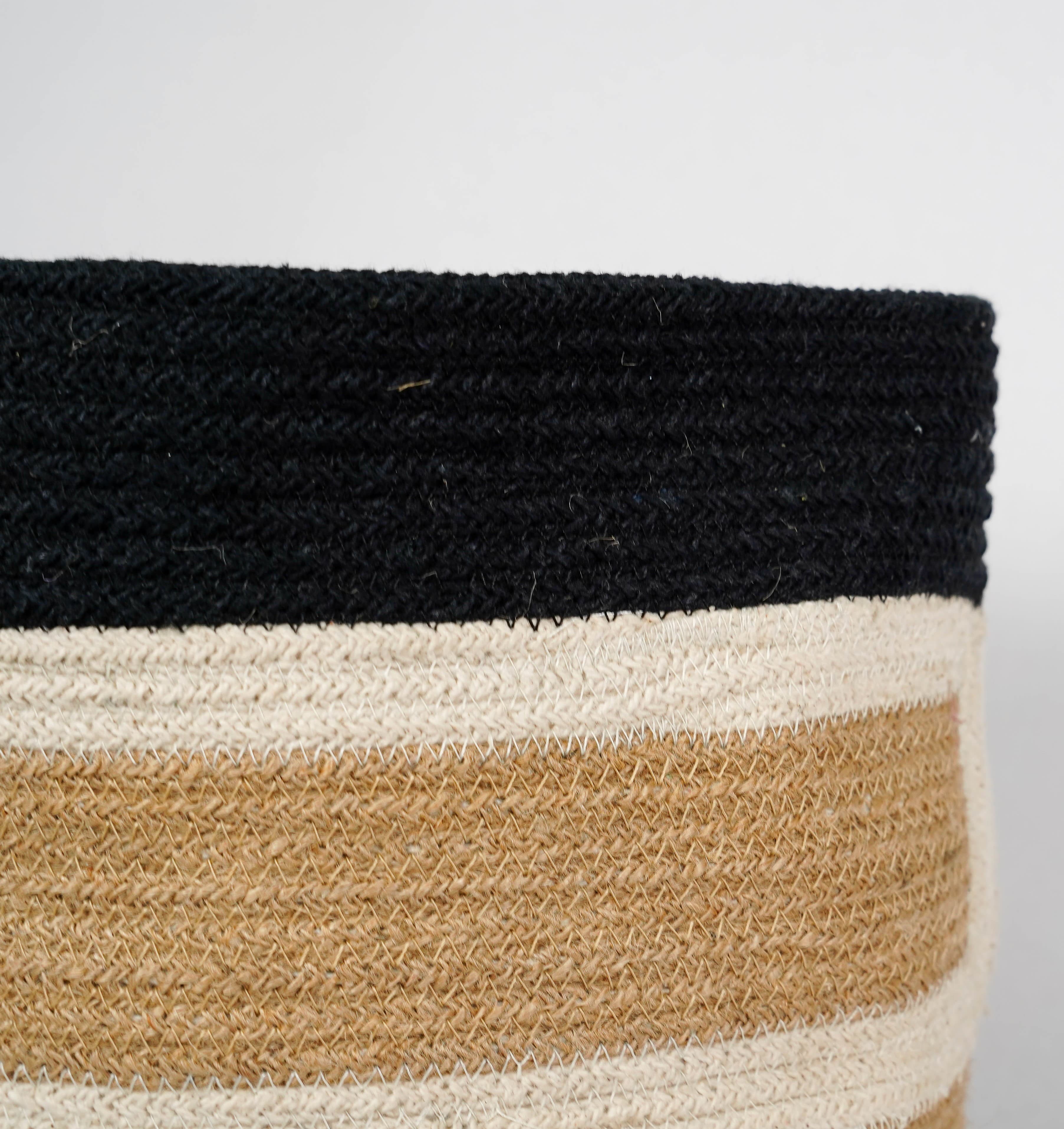 NATURAL BLACK AND WHITE WOVEN BASKET