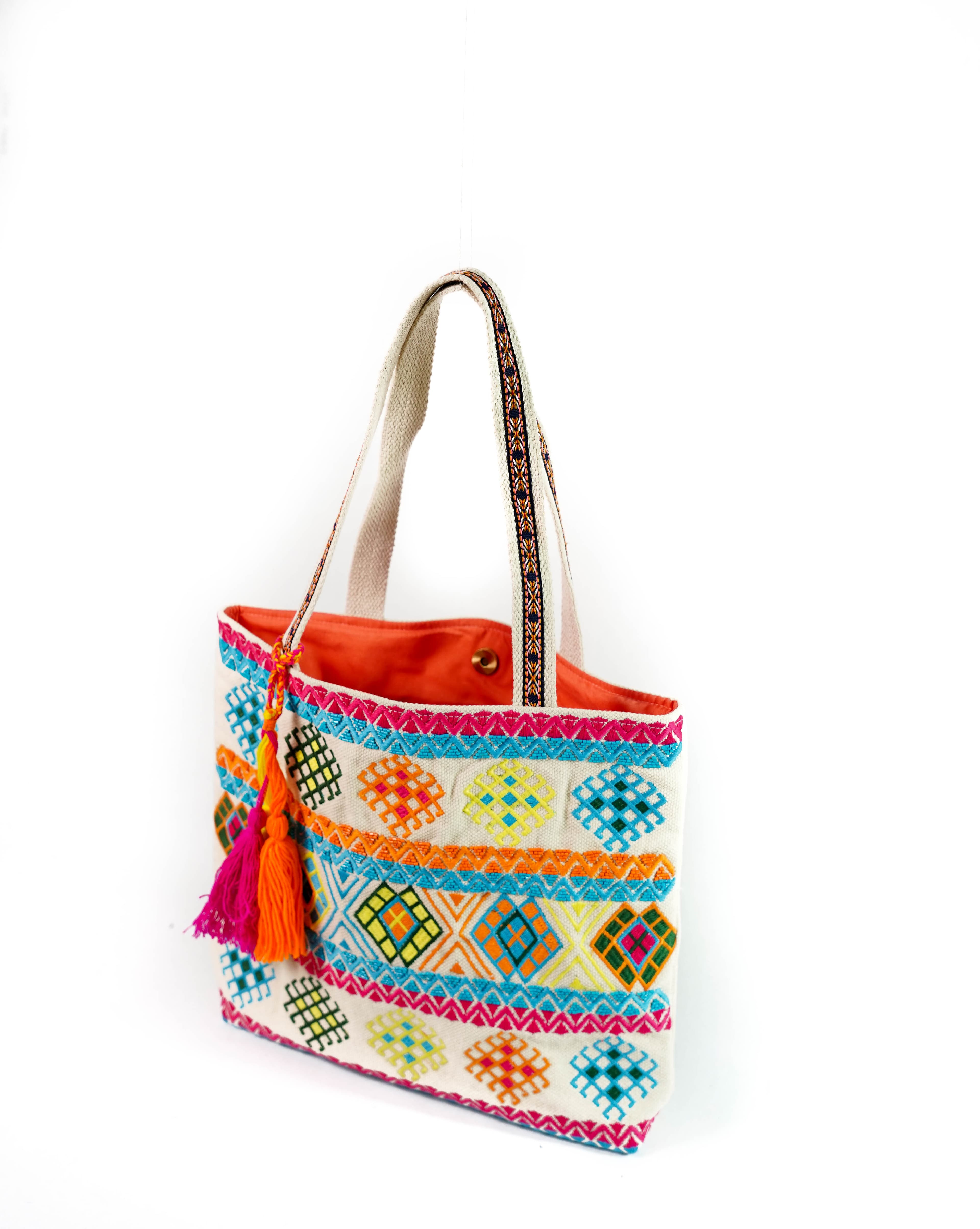 WHITE MULTI JACQUARD TOTE BAG
