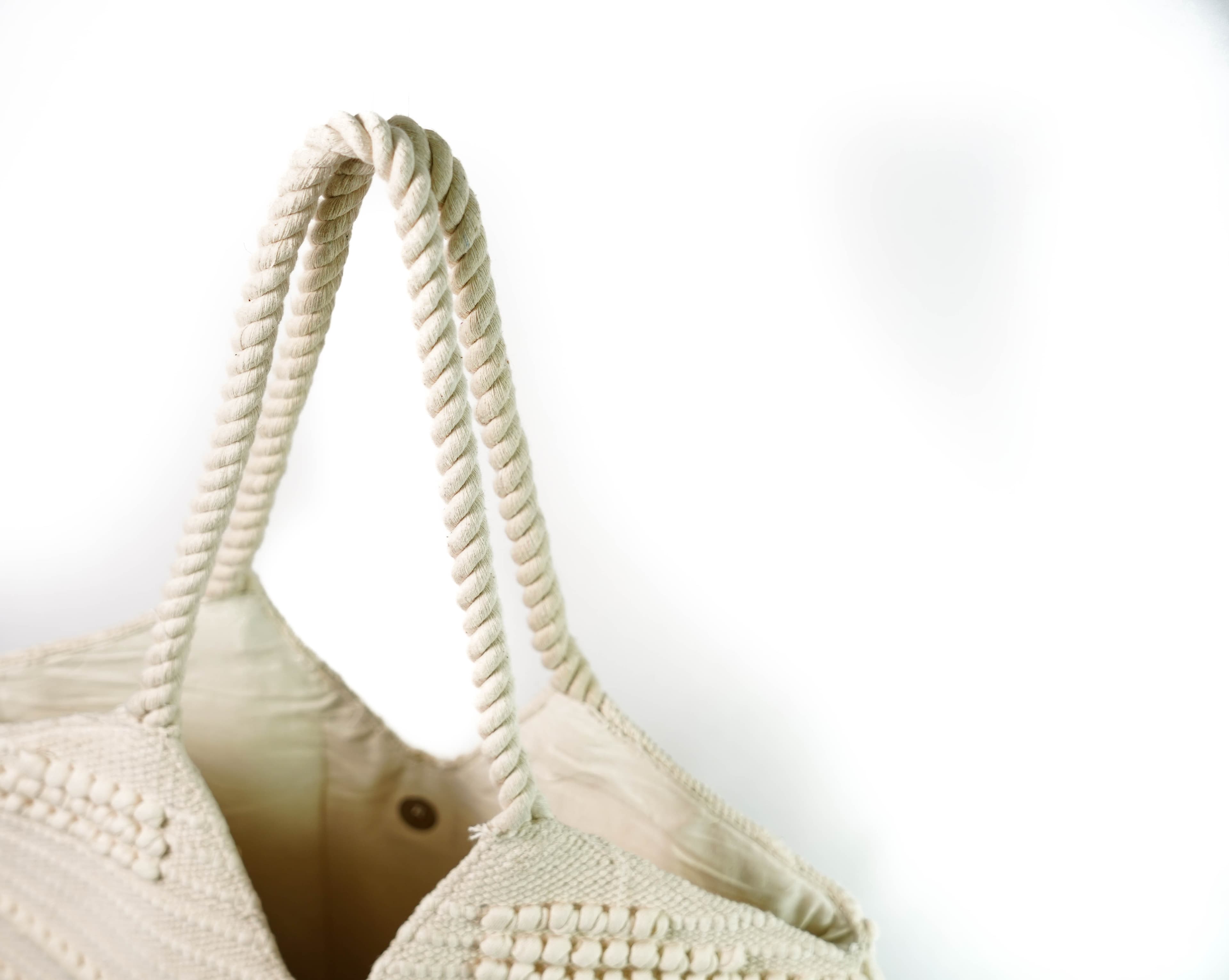 WHITE COTTON SHOPPER BAG WITH FRINGES