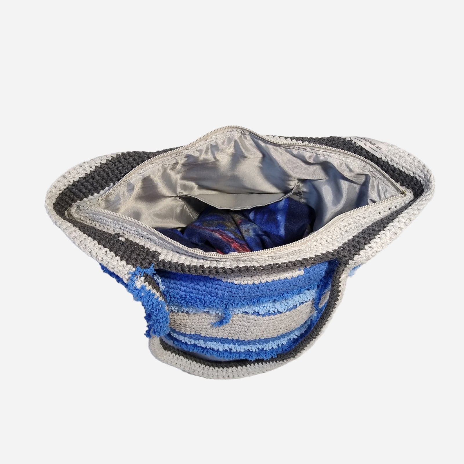 BLUE WOVEN TOTE BAG
