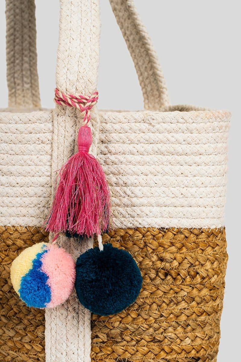 WHITE AND NATURAL JUTE TOTE BAG WITH POM POM AND TASSELS