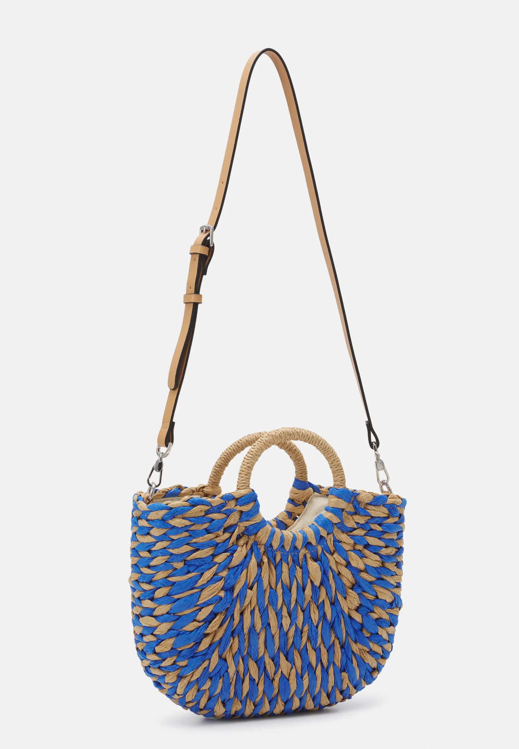 BLUE STRAW HANDBAG