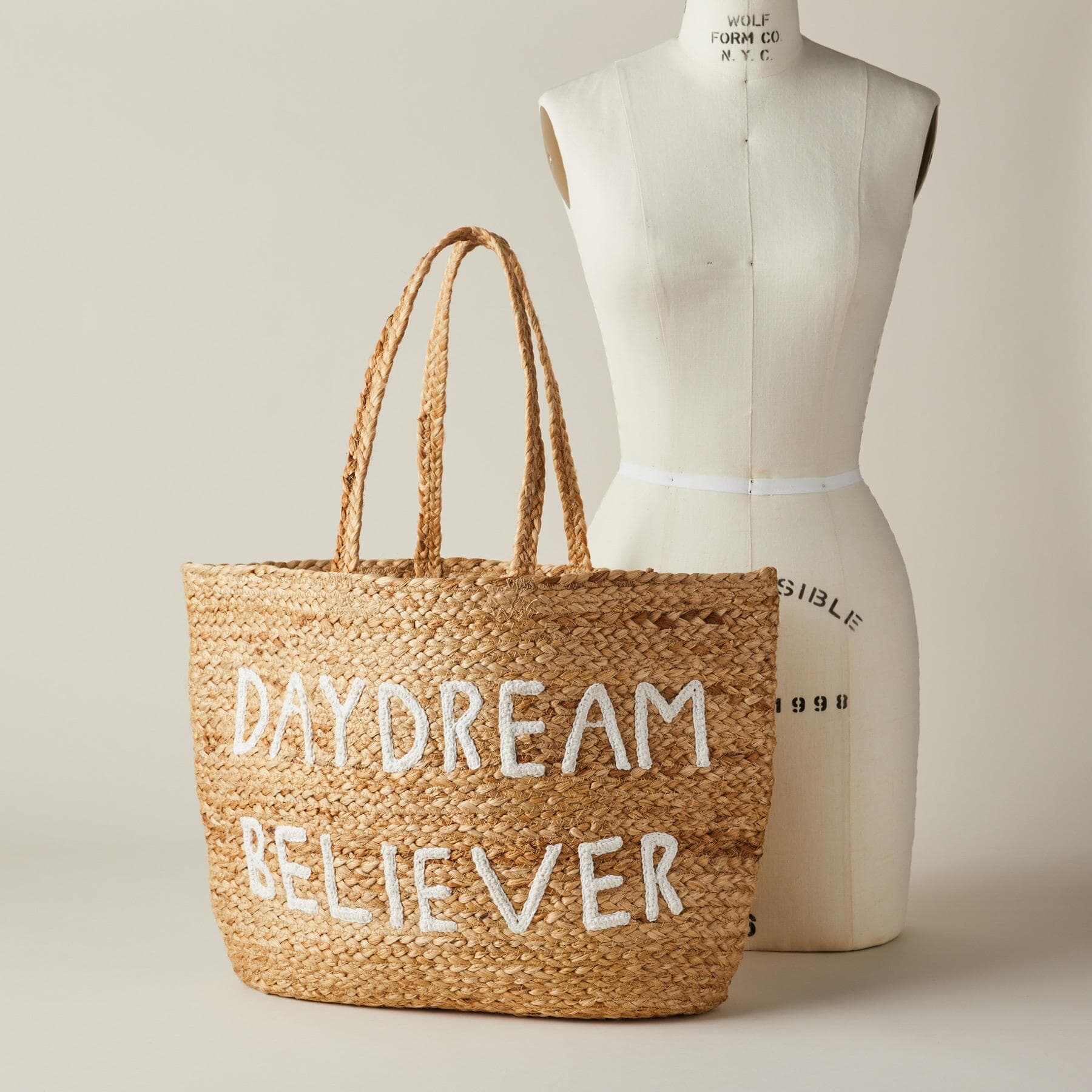 DAYDREAM BELIEVER JUTE TOTE BAG