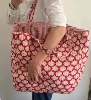 RED BLOCK PRINT COTTON BEACH BAG