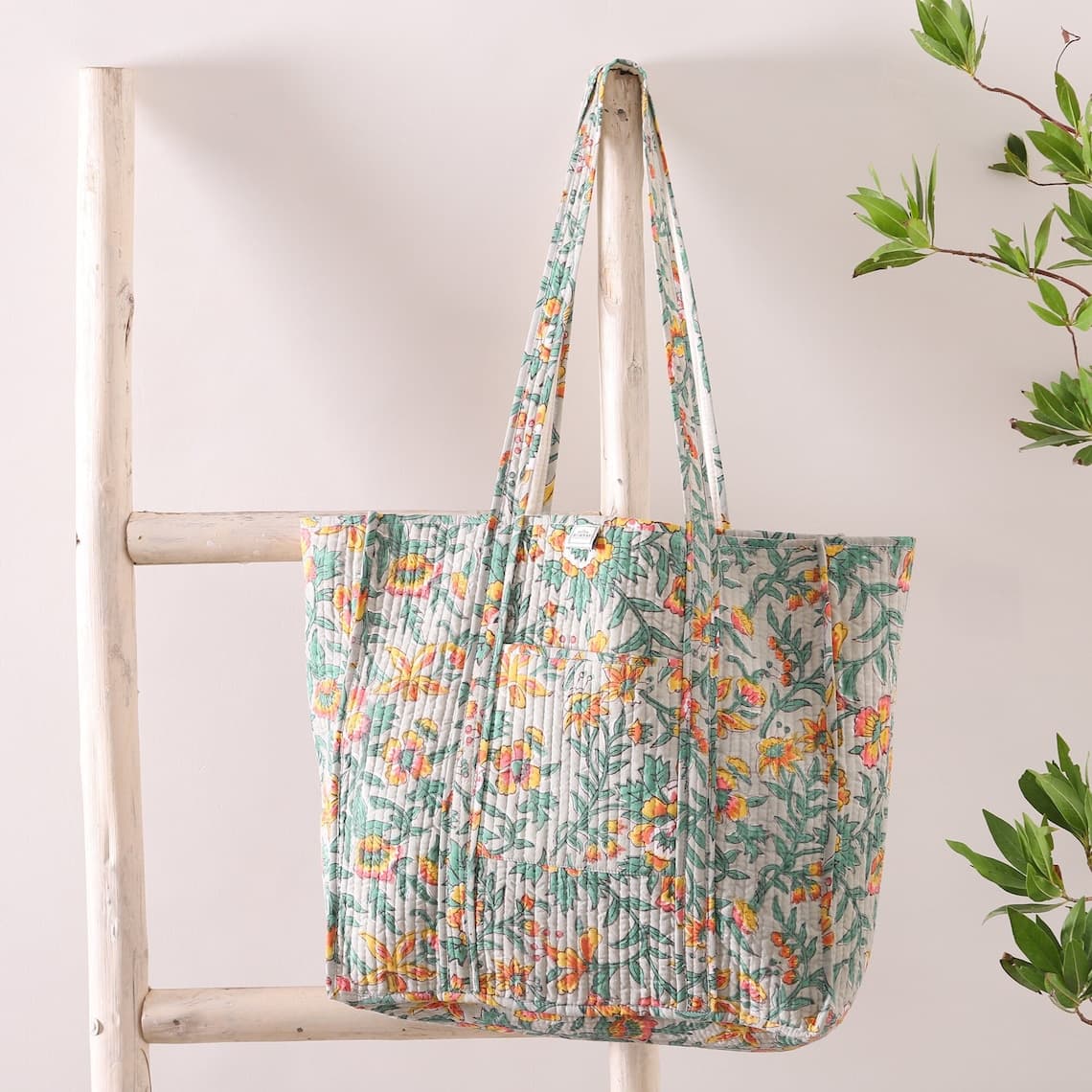 BEIGE BASE LEAF FLORAL PRINT COTTON TOTE BAG