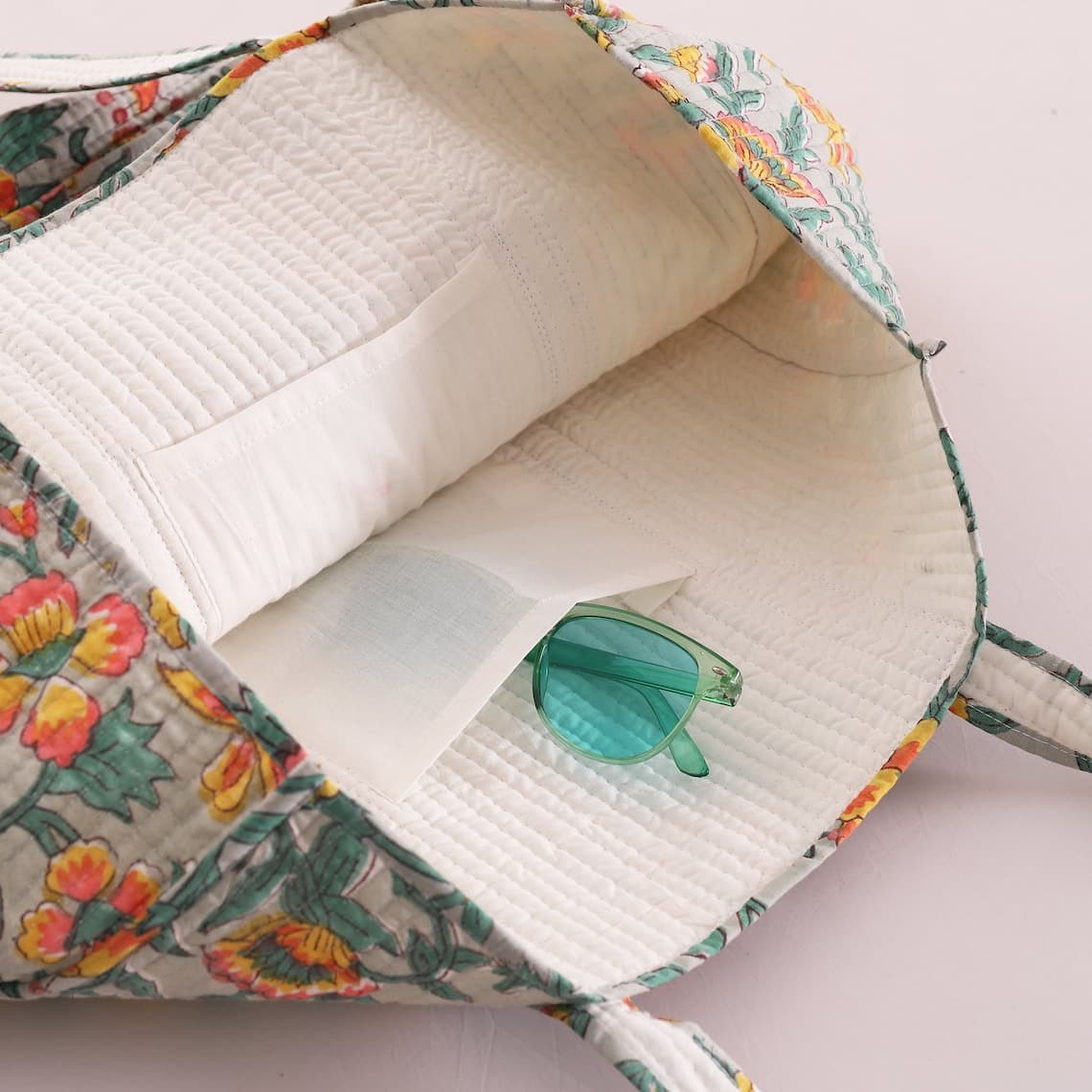 BEIGE BASE LEAF FLORAL PRINT COTTON TOTE BAG
