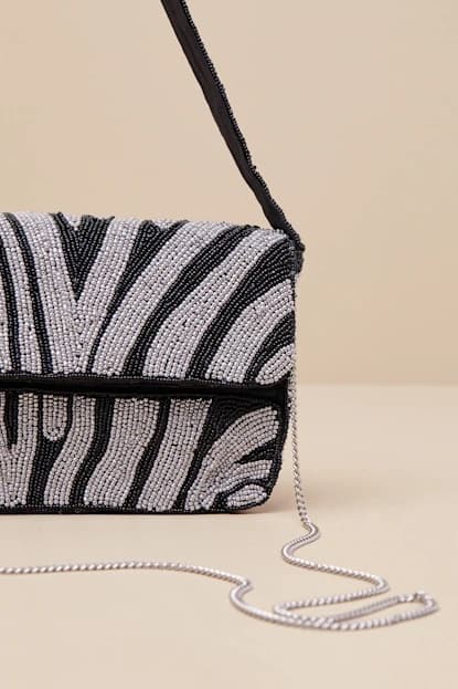 GLAMOUR BLACK SILVER ZEBRA BEADED SHOULDER BAG