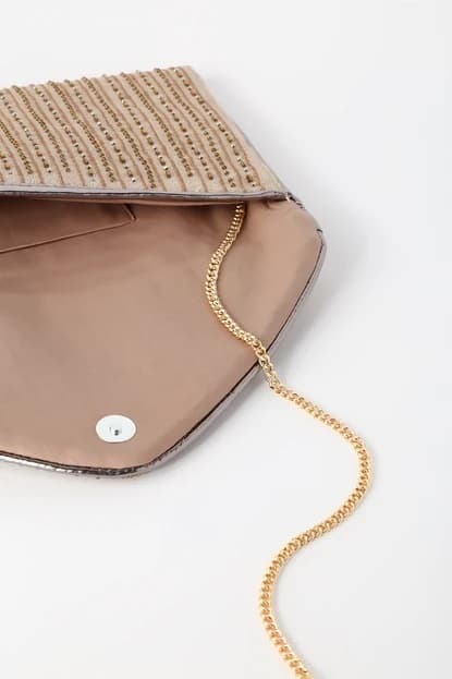 GORGEOUS GOLD BEADED CLUTCH
