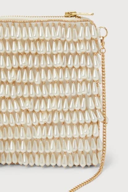 GLAMOROUS WHITE PEARL FRINGE CROSSBODY BAG
