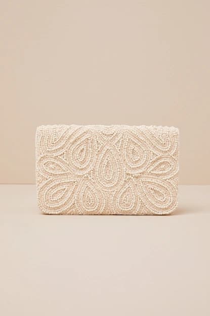 STUNNING ADDITION WHITE BEADED CLUTCH