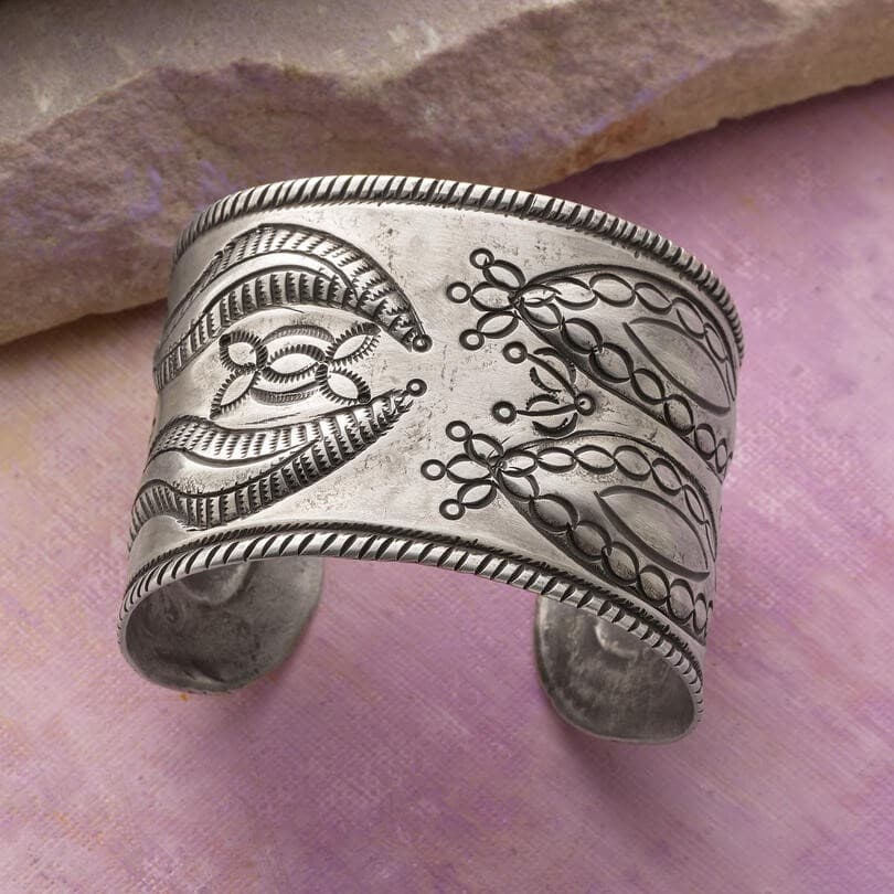 SILVER ANTIQUE METAL CUFF