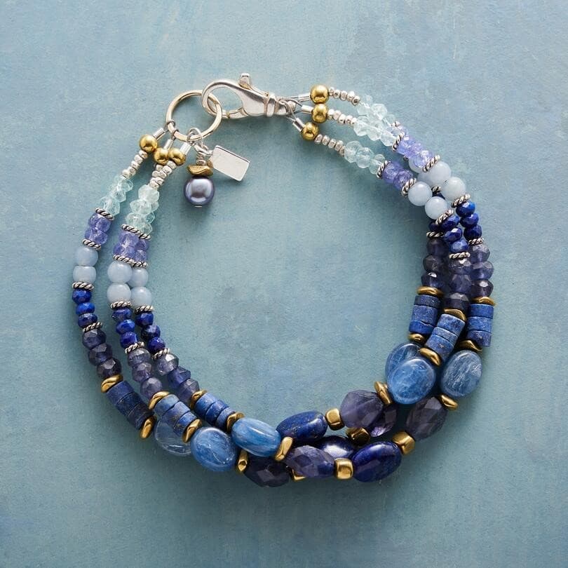 BLUE MULTI GLASS BEADS BRACELET