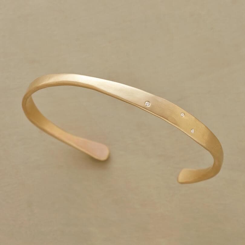 GOLD METAL CUFF BRACELET WITH RHINSTONE