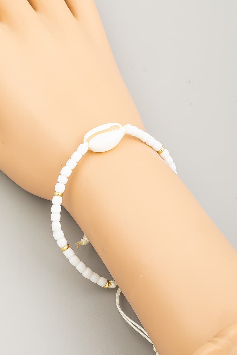 PUKA SHELL ADJUSTABLE BRACELET