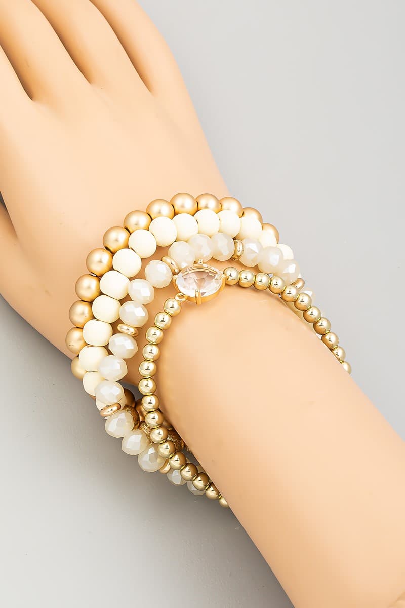 BEADED STRETCH BRACELET WITH CRYSTAL