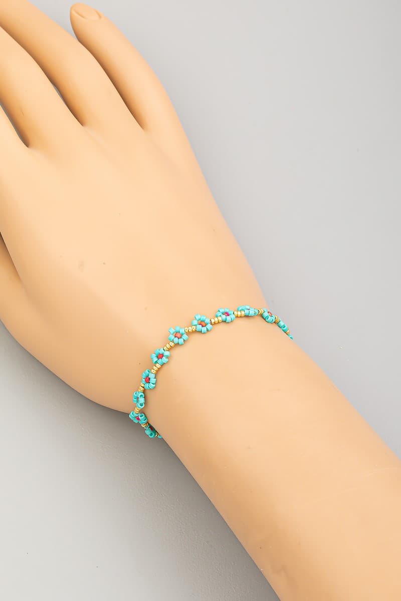FLOWER  ROW BEADED STRETCH BRACELET
