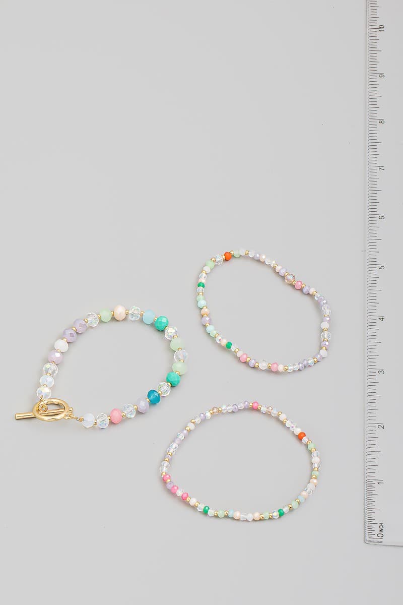 GLASS AND SEED BEAD STRETCH BRACELET