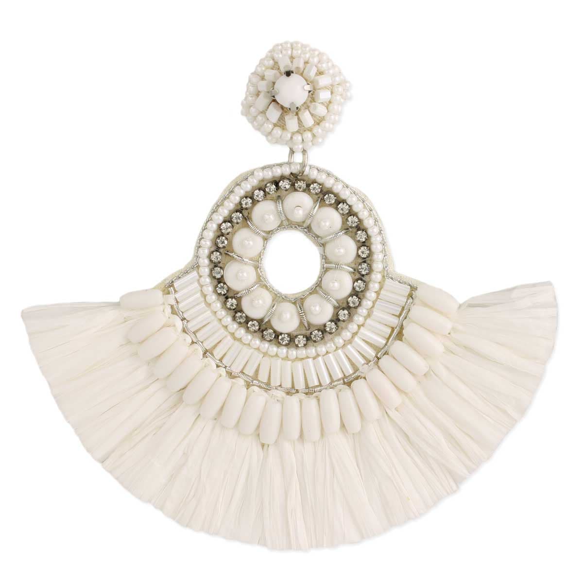 WHITE ROUND BEADED EARRING WITH RAFFIA FRINGES