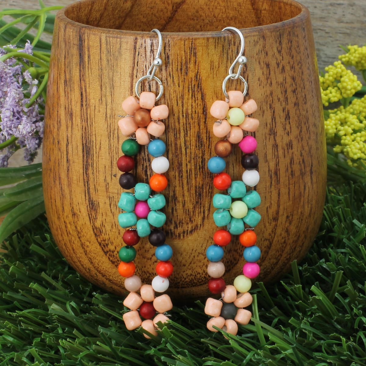 MULTI FLOWER DESIGN WOVEN EARRING