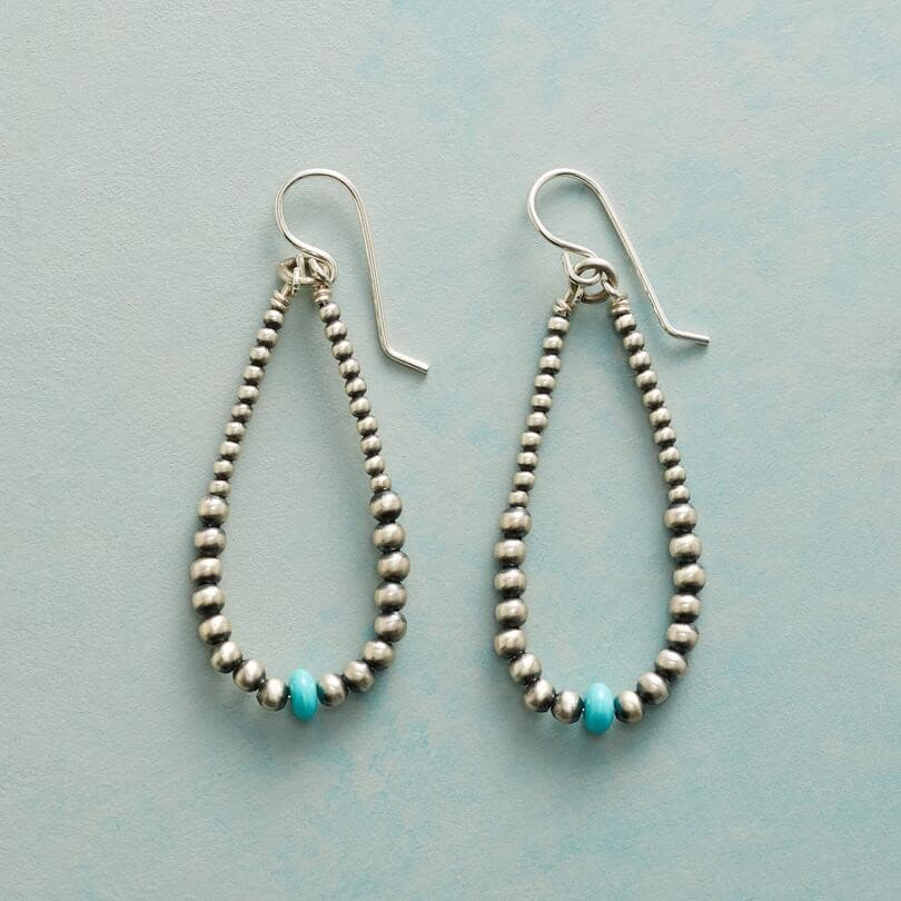 SILVER BEAD DANGEL EARRING