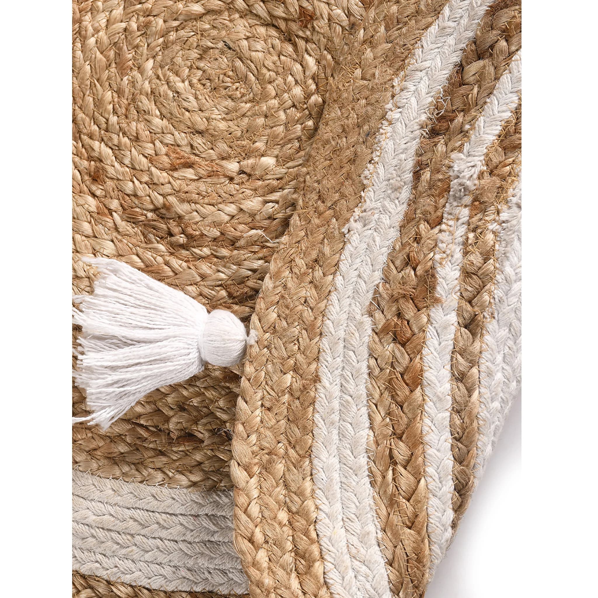 ROUND COTTON AND JUTE WOVEN RUG WITH TASSELS