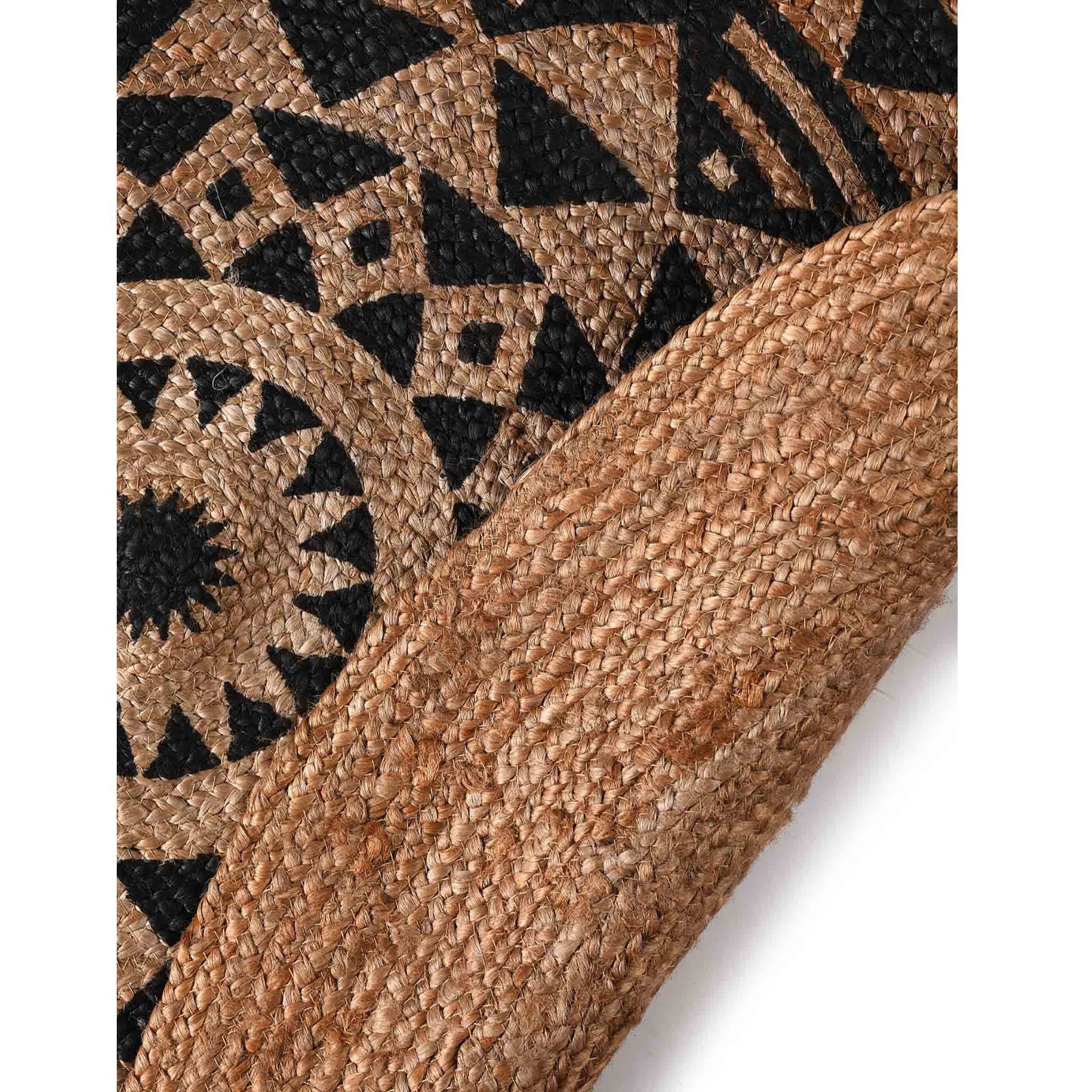 BLACK SYMMETRIC PRINT JUTE WOVEN RUG