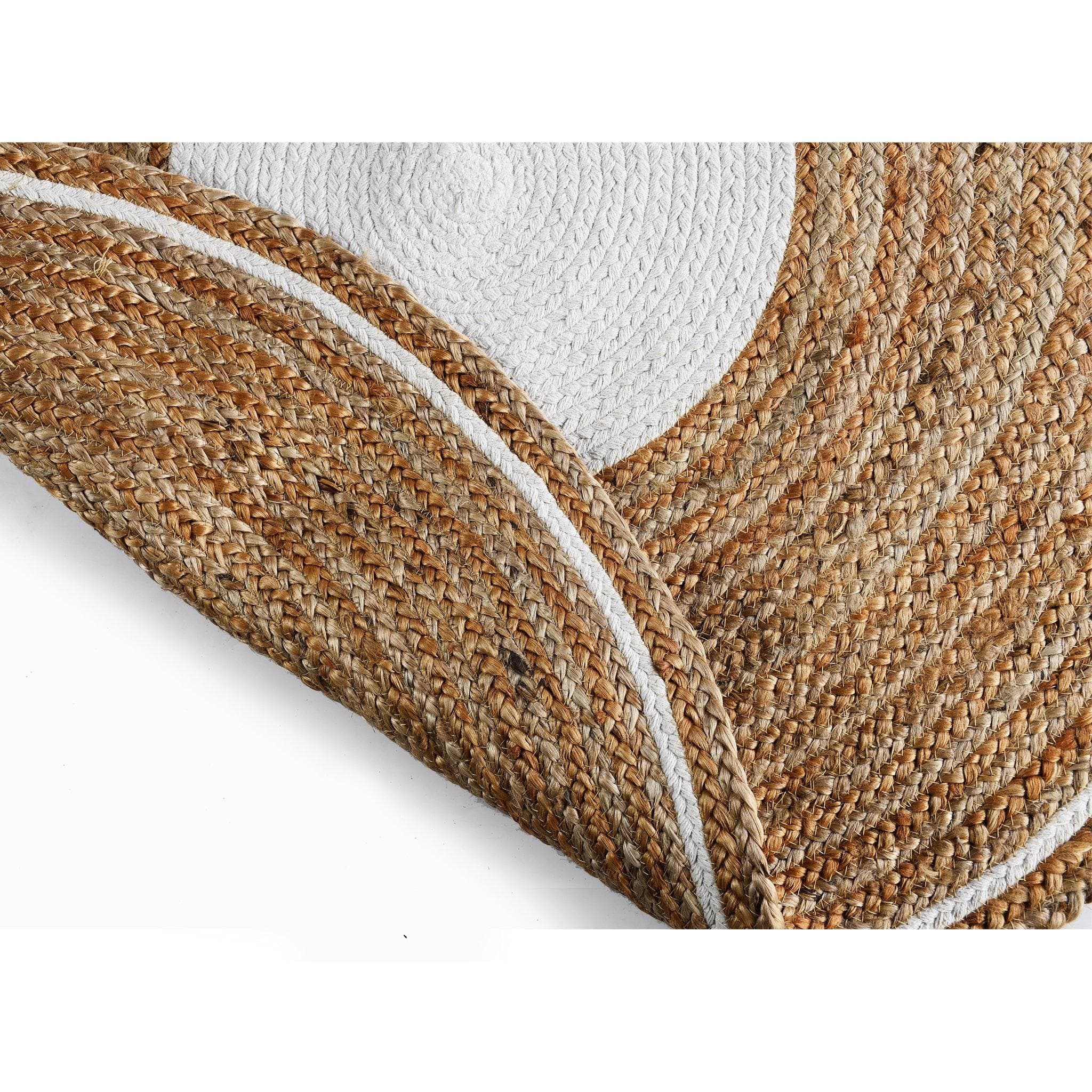 NATURAL JUTE BRAIDED RUG WITH WHITE BORDER
